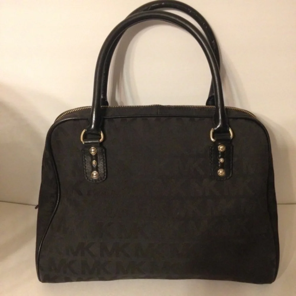 Michael Kors signature mk dome tote